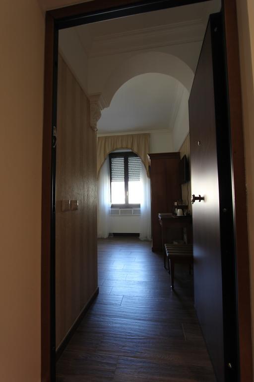 مبيت وإفطار روما Area Sacra Relais المظهر الخارجي الصورة